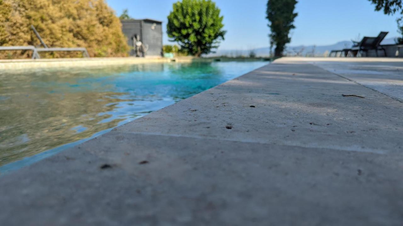 Domaine De Pelican Gignac  Exterior photo